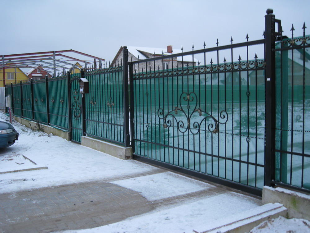 Откатные ворота из поликарбоната